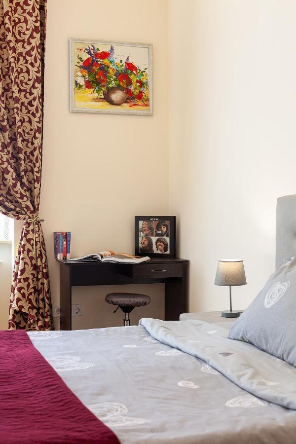 Apartment On Tamanska - Вулиця Дарії Гусяк Lviv Eksteriør billede
